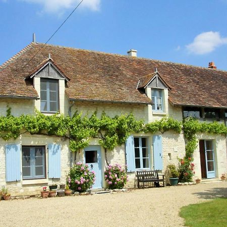 Gîte et chambres d'hôtes Le Chêne Billault Pouant Extérieur photo