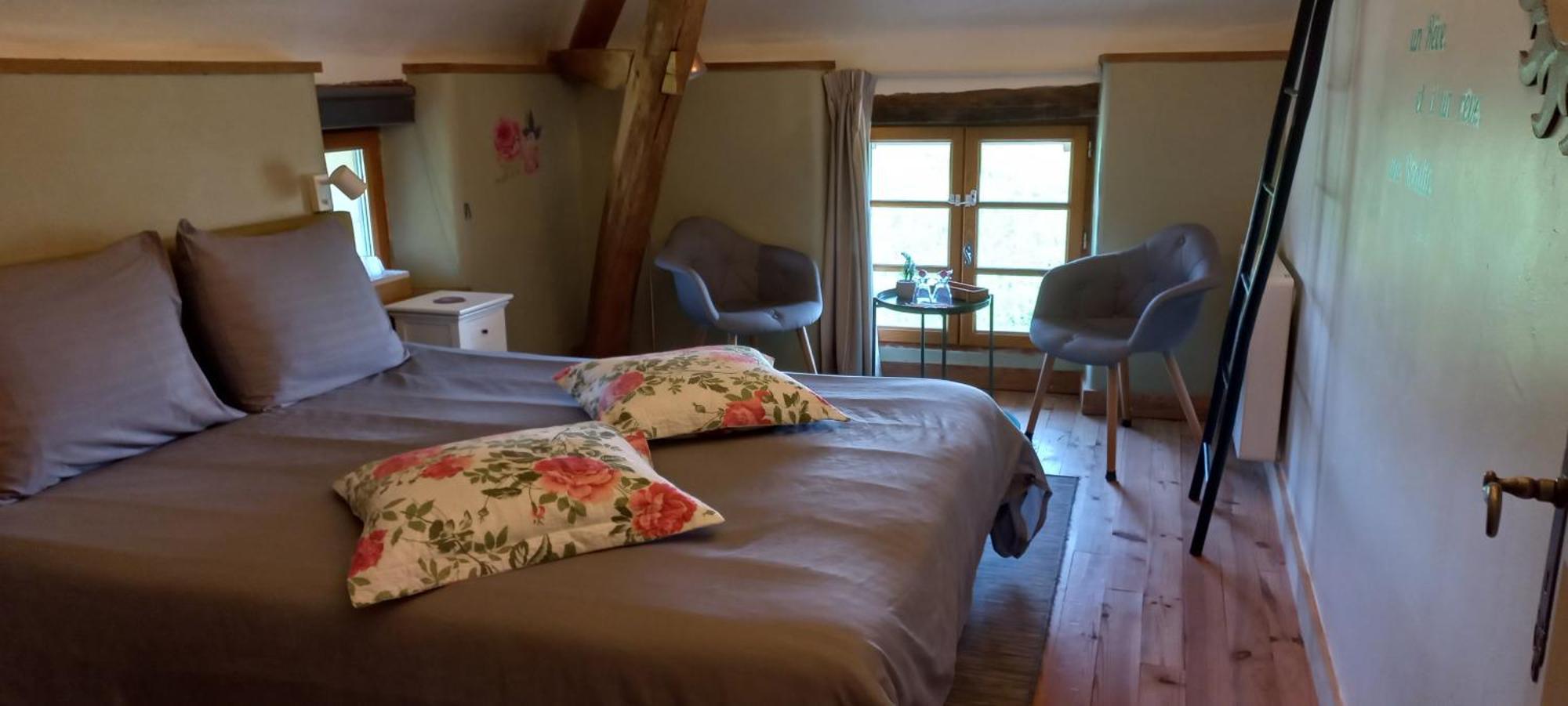 Gîte et chambres d'hôtes Le Chêne Billault Pouant Extérieur photo